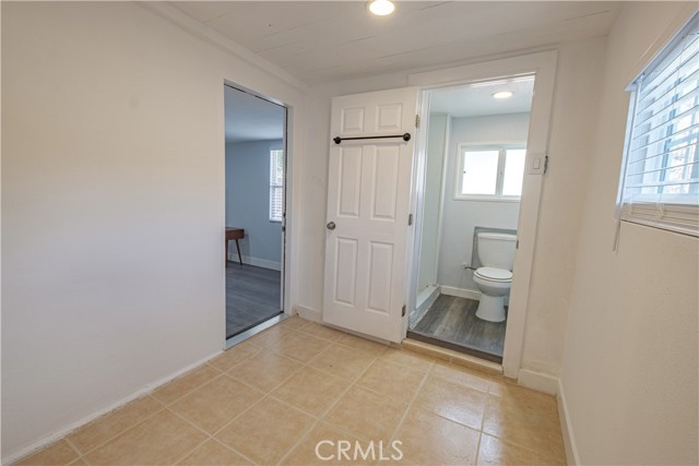 17196 Barbee St., Fontana CA: https://media.crmls.org/medias/f24212f7-82a5-4a4b-9d28-1dc074c456c7.jpg