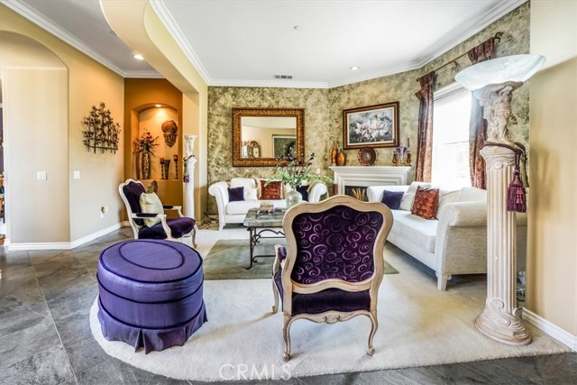 Detail Gallery Image 11 of 18 For 889 Highridge St, Riverside,  CA 92506 - 5 Beds | 5/1 Baths