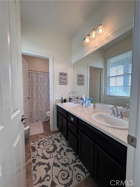 Detail Gallery Image 23 of 31 For 28673 Parkside Dr, Valencia,  CA 91354 - 4 Beds | 3/1 Baths