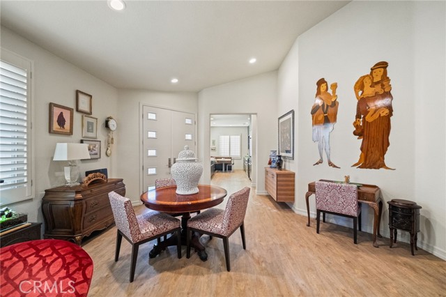 40070 Corte Fortuna, Murrieta CA: https://media.crmls.org/medias/f243ae06-d0ef-4d1a-a0ce-16c47cdbe24c.jpg