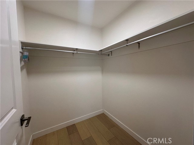 Detail Gallery Image 10 of 14 For 400 S Broadway #1004,  Los Angeles,  CA 90013 - 1 Beds | 1 Baths