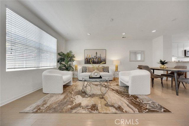 Detail Gallery Image 1 of 12 For 3201 Marigold Cir, Diamond Bar,  CA 91765 - 2 Beds | 2/1 Baths