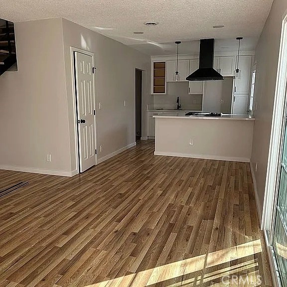 716 N Mallard Street, Orange CA: https://media.crmls.org/medias/f24409eb-0f5b-4a9f-99c5-ed4c99cfe217.jpg