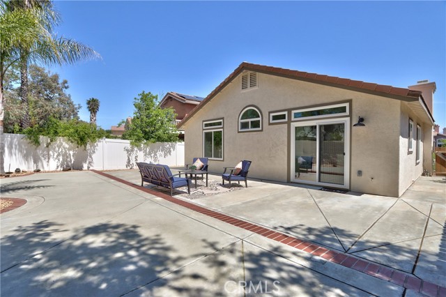 44605 Alighchi Way, Temecula CA: https://media.crmls.org/medias/f244872e-0f2e-4b84-91a6-109e73a02af4.jpg