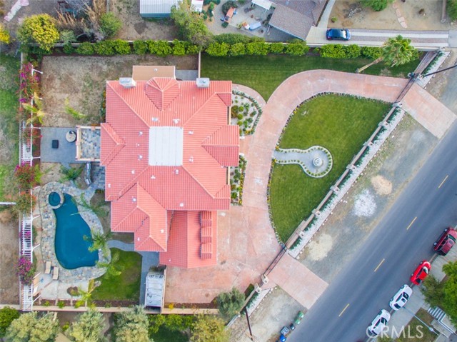 10062 Valley Circle Boulevard, Chatsworth CA: https://media.crmls.org/medias/f244972b-a10e-4dfe-be5c-4d53b5c66ec1.jpg