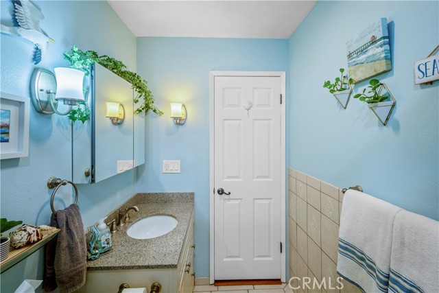 Detail Gallery Image 34 of 50 For 14942 Quill Cir, Huntington Beach,  CA 92647 - 4 Beds | 2 Baths