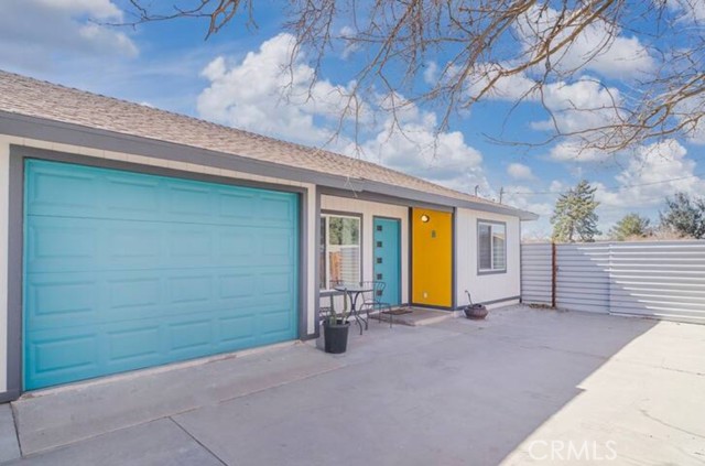 62048 Valley View Circle, Joshua Tree, California 92252, 4 Bedrooms Bedrooms, ,2 BathroomsBathrooms,Duplex,For Sale,Valley View,JT24235230