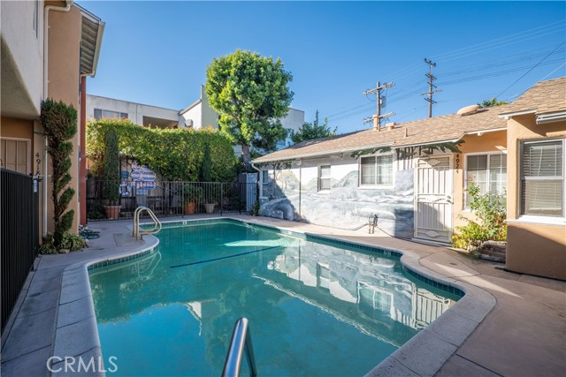 Detail Gallery Image 15 of 38 For 4918 Cahuenga, North Hollywood,  CA 91601 - – Beds | – Baths