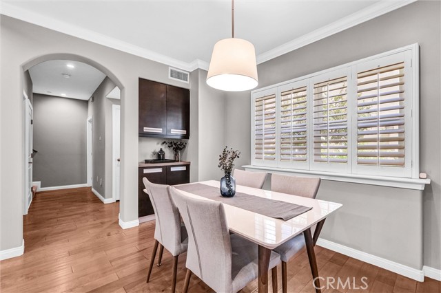 Detail Gallery Image 7 of 25 For 480 S Los Robles Ave #3,  Pasadena,  CA 91101 - 3 Beds | 3/1 Baths