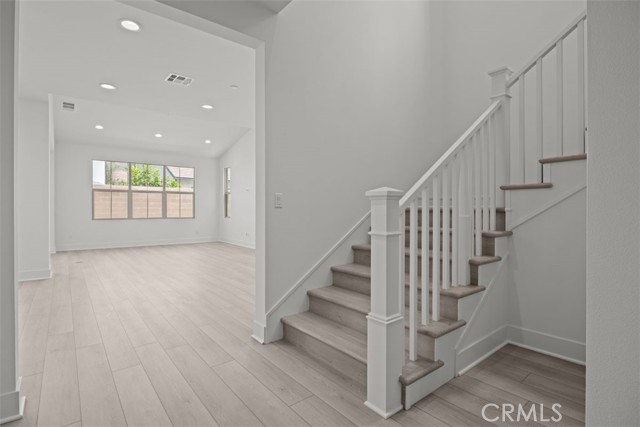 Detail Gallery Image 10 of 23 For 155 Somera, Irvine,  CA 92602 - 4 Beds | 3 Baths