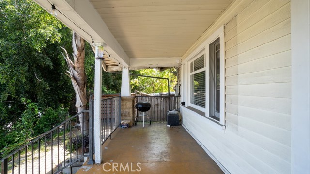 Detail Gallery Image 6 of 29 For 449 N Virgil, Los Angeles,  CA 90004 - 2 Beds | 2 Baths