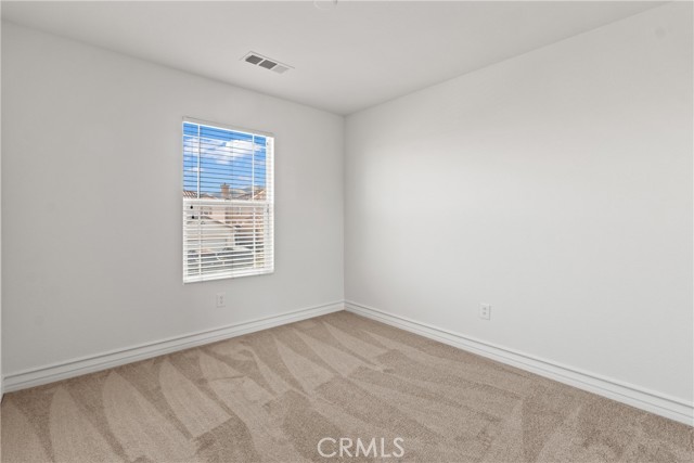 37707 Tamarind Court, Palmdale CA: https://media.crmls.org/medias/f2486010-0789-444f-ab40-467e3cebc728.jpg