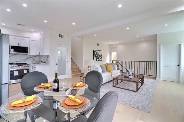 4850 Buchanan, Los Angeles CA: https://media.crmls.org/medias/f248cdf2-62cb-417b-8d6e-b58bf4febf98.jpg