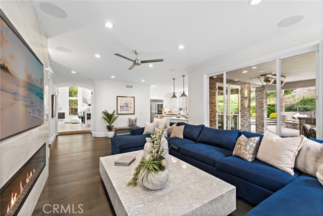 Detail Gallery Image 23 of 67 For 22 Van Gogh Way, Coto de Caza,  CA 92679 - 5 Beds | 4 Baths