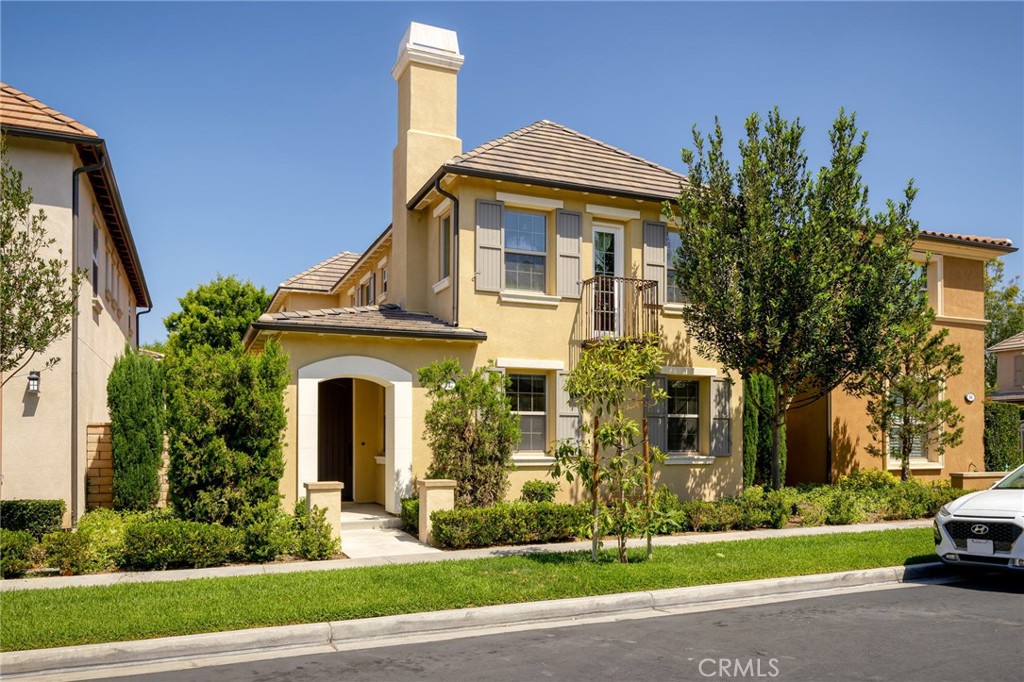 92 Twin Gables, Irvine, CA 92620