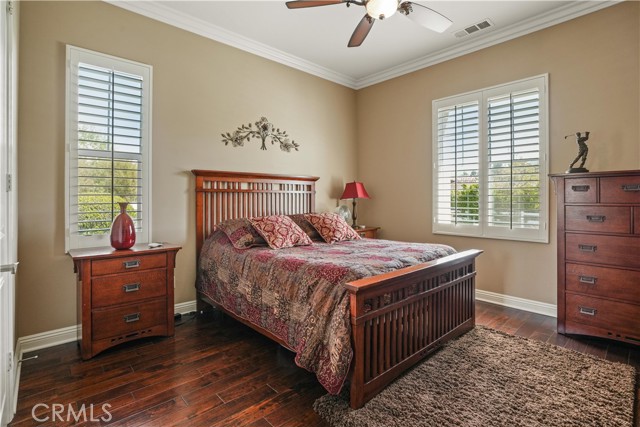 26935 Cotswold Drive, Canyon Country CA: https://media.crmls.org/medias/f249d152-1c4d-4bb1-8546-ab31d396fd2a.jpg