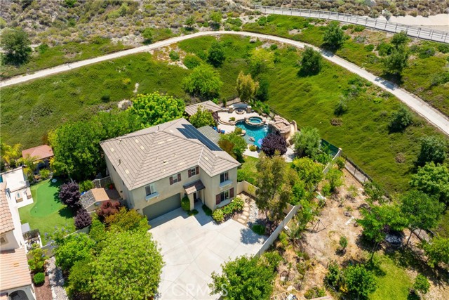 17138 Hickory Ridge Court, Canyon Country CA: https://media.crmls.org/medias/f24b69be-2e1c-4d64-9860-c1d410f6a78c.jpg