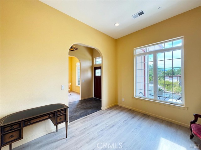 1910 Foothill Drive, Redwood Valley CA: https://media.crmls.org/medias/f24bbc67-63c0-439f-b4a3-7a5fe4fd0fba.jpg