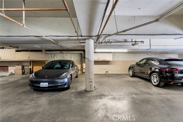 Detail Gallery Image 31 of 37 For 7259 Hillside Ave #102,  Los Angeles,  CA 90046 - 2 Beds | 2 Baths