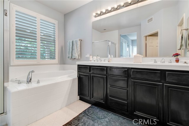 Detail Gallery Image 27 of 53 For 22110 Crestline Trl, Saugus,  CA 91390 - 5 Beds | 3/1 Baths