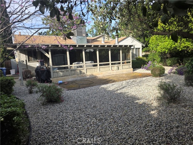 Detail Gallery Image 15 of 15 For 19040 Friar, Tarzana,  CA 91335 - 3 Beds | 1/1 Baths