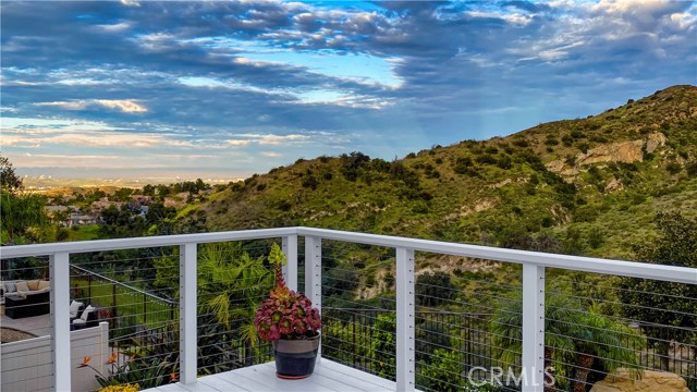 5 Viaggio Ln, Lake Forest, CA 92610