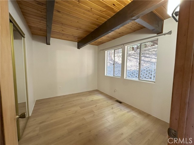 Detail Gallery Image 16 of 51 For 1928 Wilderness Rd, Running Springs,  CA 92382 - 4 Beds | 2 Baths