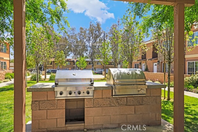 Detail Gallery Image 31 of 34 For 16425 Arrow Bld #1113,  Fontana,  CA 92335 - 3 Beds | 2/1 Baths