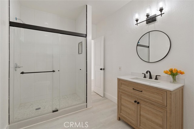 Detail Gallery Image 12 of 26 For 1201 S Almansor St, Alhambra,  CA 91801 - 5 Beds | 2 Baths