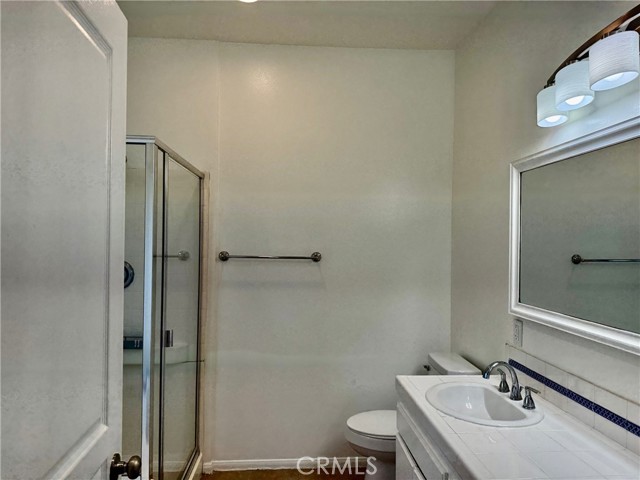 Detail Gallery Image 18 of 26 For 18930 Sherman Way #17,  Reseda,  CA 91335 - 4 Beds | 3 Baths