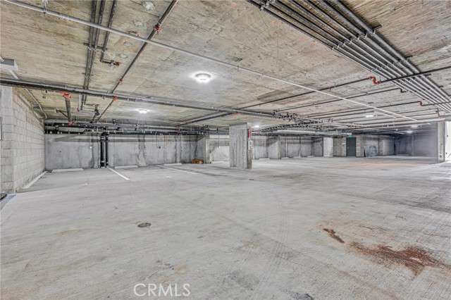 848 N. Hayworth, West Hollywood CA: https://media.crmls.org/medias/f2502d59-656a-4e83-88f4-645dbdd92d8e.jpg