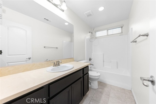 866 Christain Court, Upland CA: https://media.crmls.org/medias/f250907f-3bda-4c3b-a265-42ef3510baef.jpg