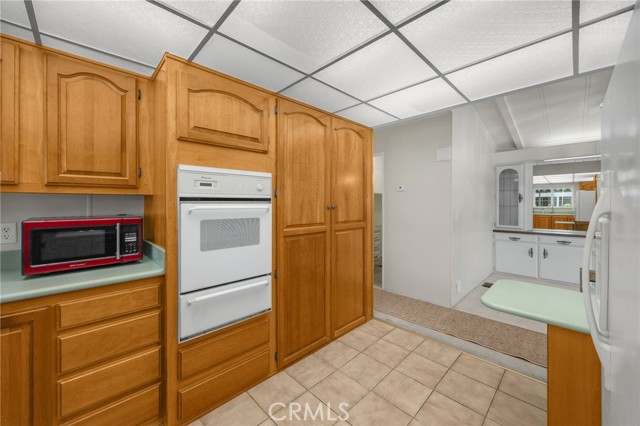Detail Gallery Image 14 of 38 For 1341 Harbor Lake Ave #24,  Brea,  CA 92821 - 2 Beds | 2 Baths