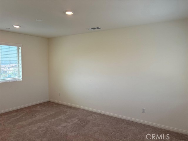 6598 Smith Rock Court, Jurupa Valley CA: https://media.crmls.org/medias/f251ac20-15ff-4e9c-81fb-1f6cd375fb92.jpg
