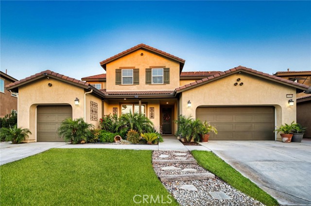 Detail Gallery Image 1 of 1 For 11925 Tributary Way, Jurupa Valley,  CA 91752 - 6 Beds | 4/1 Baths