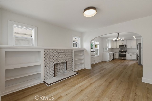 Detail Gallery Image 4 of 24 For 826 Oro, San Pedro,  CA 90731 - 2 Beds | 1 Baths