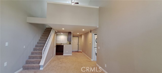 Detail Gallery Image 1 of 20 For 21550 Burbank Bld #315,  Woodland Hills,  CA 91367 - 2 Beds | 2 Baths