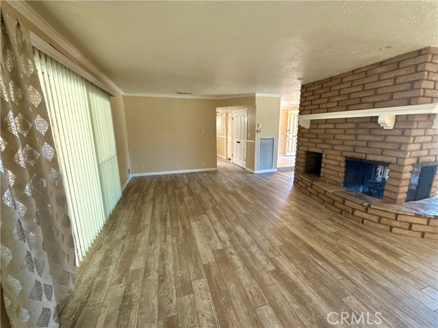 14705 Mandan Road, Apple Valley CA: https://media.crmls.org/medias/f25358f1-fa52-4ee9-af9b-9905bc9de668.jpg
