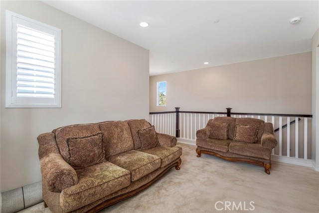 Detail Gallery Image 32 of 54 For 24824 Carbon, Valencia,  CA 91354 - 4 Beds | 3/1 Baths