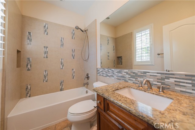 Detail Gallery Image 25 of 35 For 23 Dusty Rose, Irvine,  CA 92620 - 5 Beds | 4/1 Baths