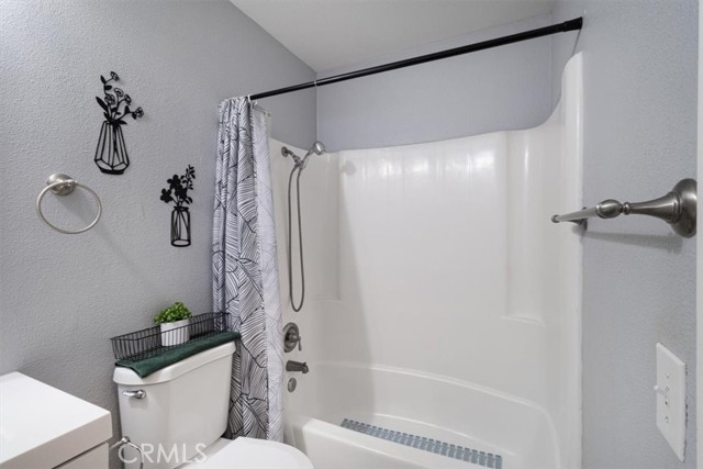 Detail Gallery Image 30 of 63 For 806 S Sandalwood Ave, Bloomington,  CA 92316 - 3 Beds | 2 Baths