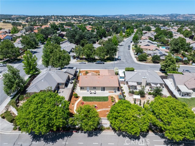 838 Sycamore Canyon Road, Paso Robles CA: https://media.crmls.org/medias/f256e1f0-70cf-453a-b7d6-b85275f1a634.jpg