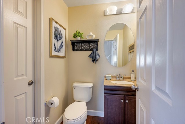 Detail Gallery Image 12 of 63 For 14286 Fairchild, Corona,  CA 92880 - 4 Beds | 2/1 Baths