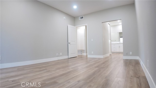 Detail Gallery Image 25 of 33 For 580 N Brea Bld #31,  Brea,  CA 92821 - 2 Beds | 2 Baths