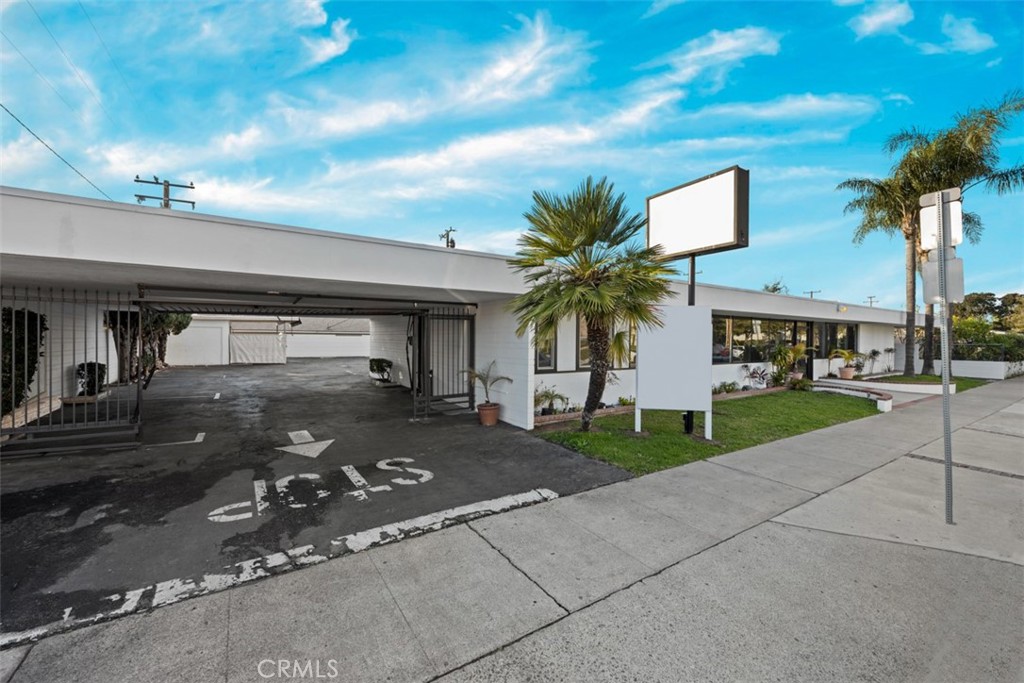 150 N Feldner Road