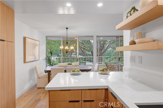 32735 Seagate Drive, Rancho Palos Verdes CA: https://media.crmls.org/medias/f2593747-d989-442c-8457-8402cbef559c.jpg