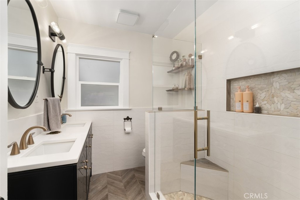 3390 Herman Avenue - photo 16