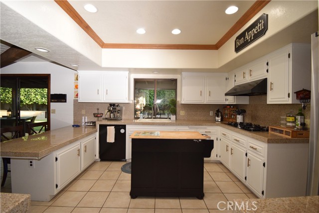 Detail Gallery Image 34 of 73 For 25970 San Marino Ln, Hemet,  CA 92544 - 3 Beds | 2/1 Baths