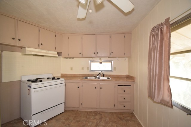 Detail Gallery Image 10 of 16 For 56254 29 Palms Hwy #29,  Yucca Valley,  CA 92284 - 1 Beds | 1 Baths