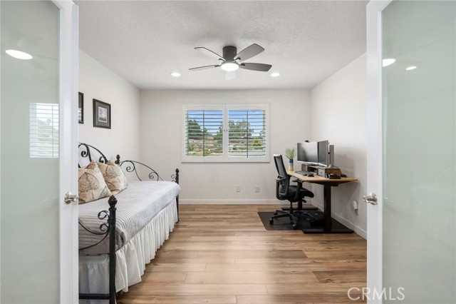2299 N Legion Drive, Signal Hill CA: https://media.crmls.org/medias/f25b1ba1-f1bb-4cad-b636-88886f5b9c49.jpg